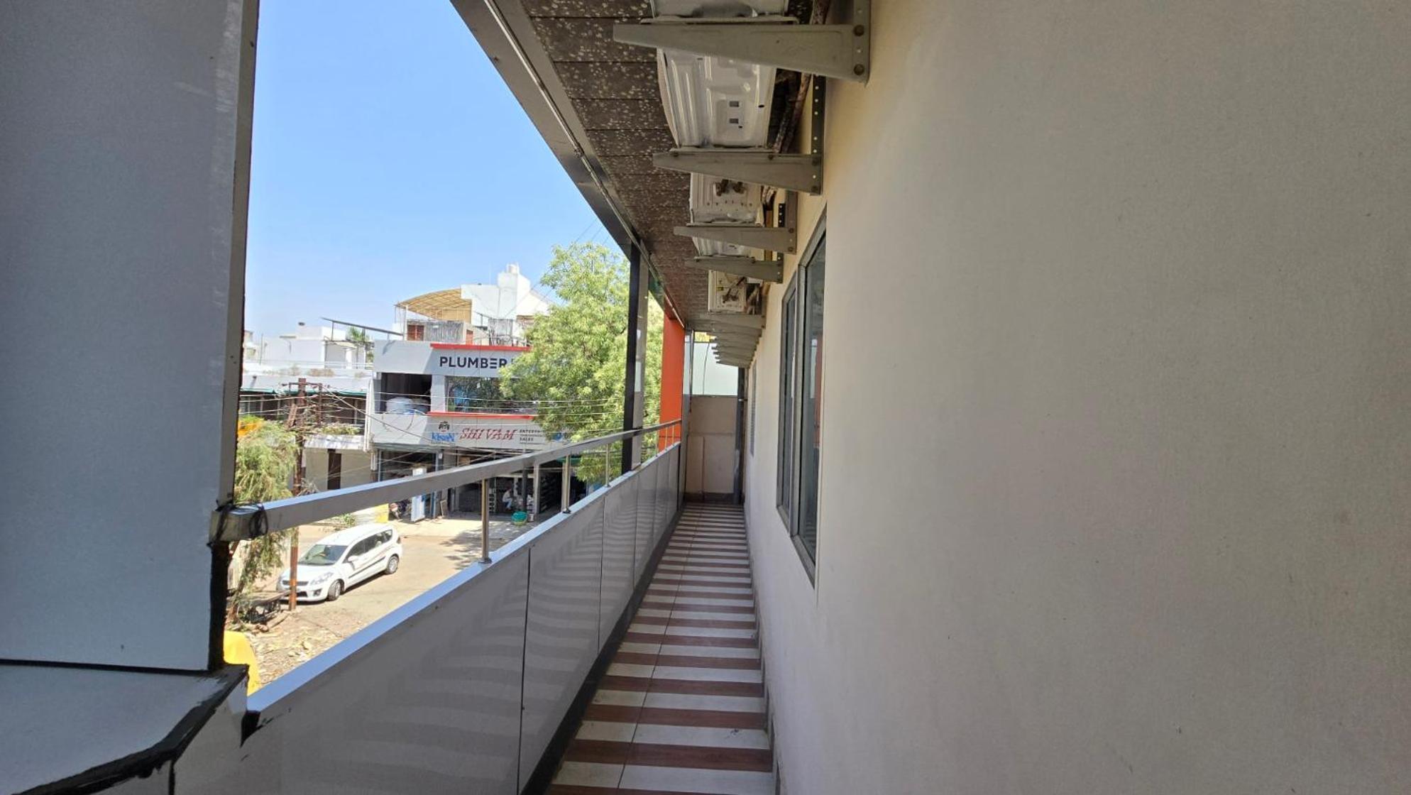 Hotel Maheshwari Green'S Udždžain Exteriér fotografie