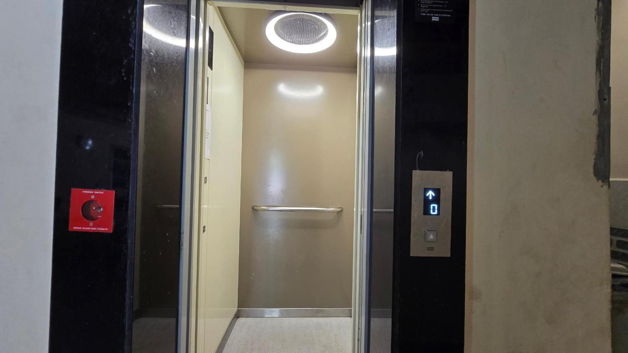 Hotel Maheshwari Green'S Udždžain Exteriér fotografie