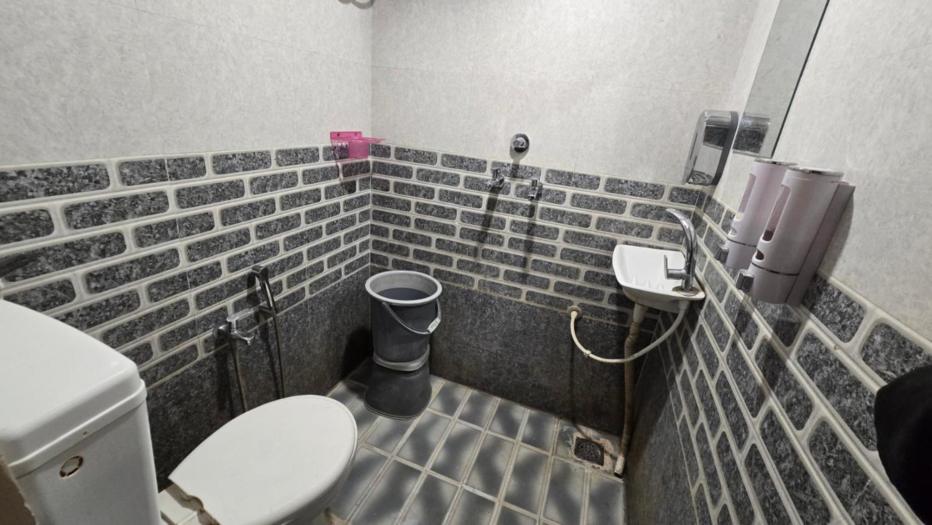 Hotel Maheshwari Green'S Udždžain Exteriér fotografie